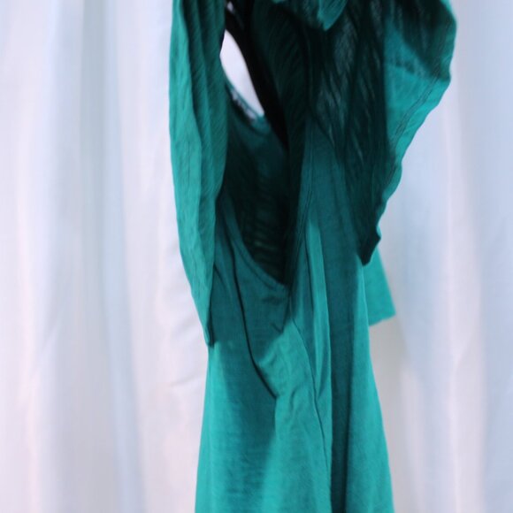 Elegant Teal Short Sleeve Women's Top - Picture 5 of 10